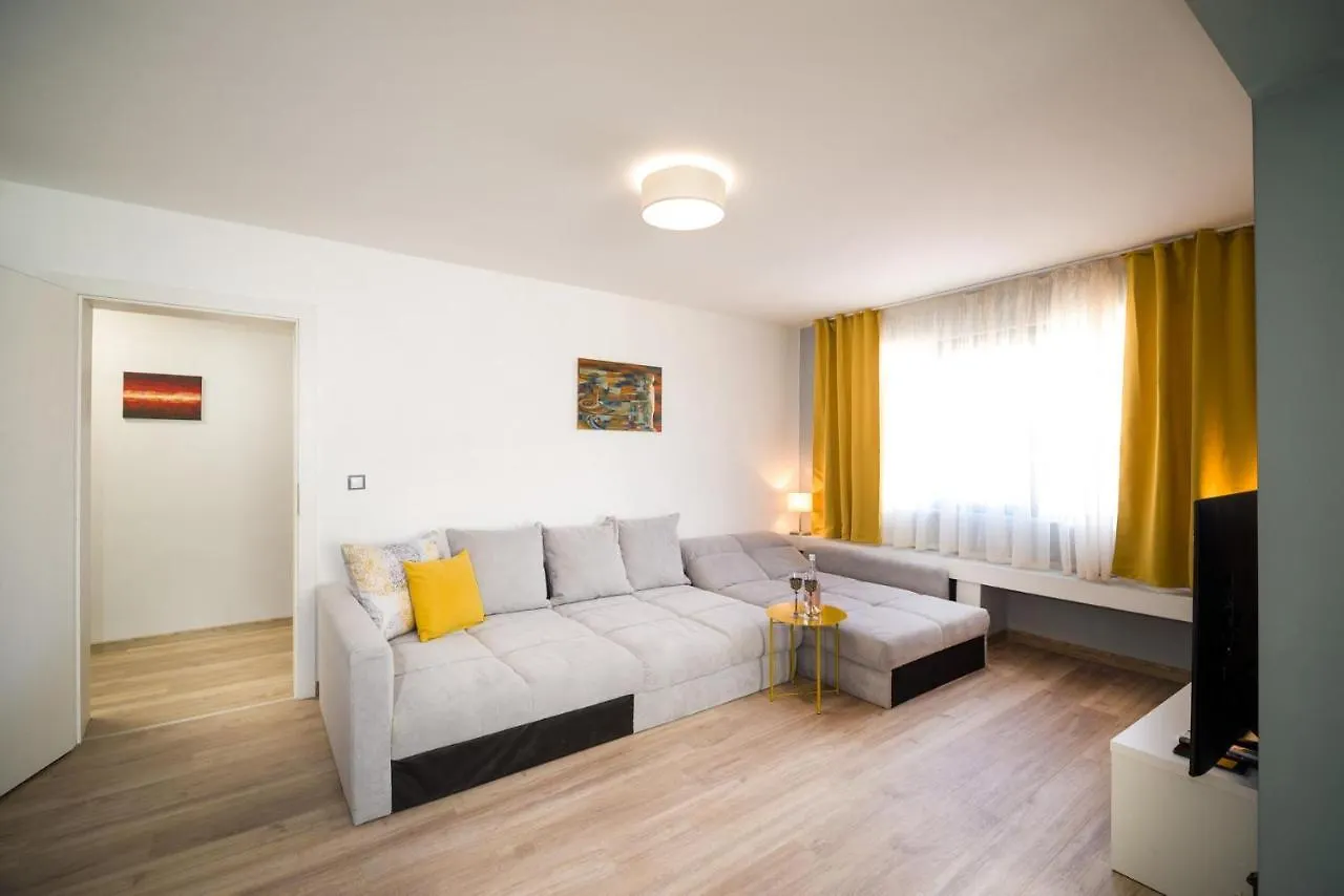 Luxury & Calm Apartment Burgas 0*,  Bulgarie