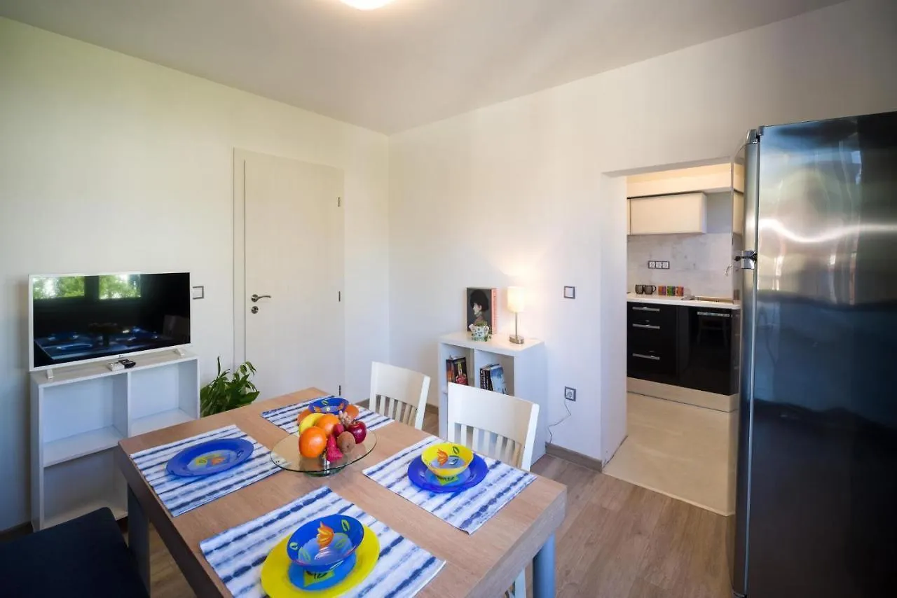 Luxury & Calm Apartment Burgas