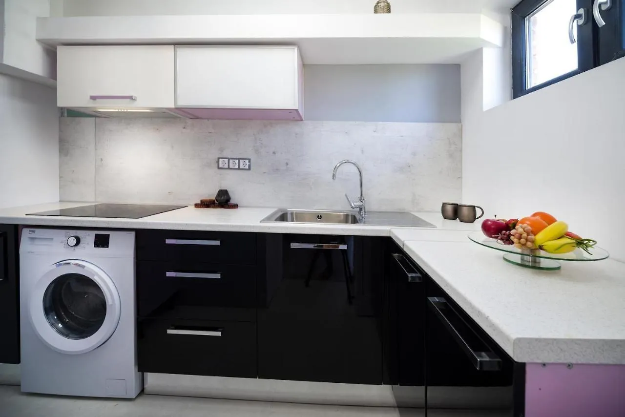 Luxury & Calm Apartment Burgas 0*,